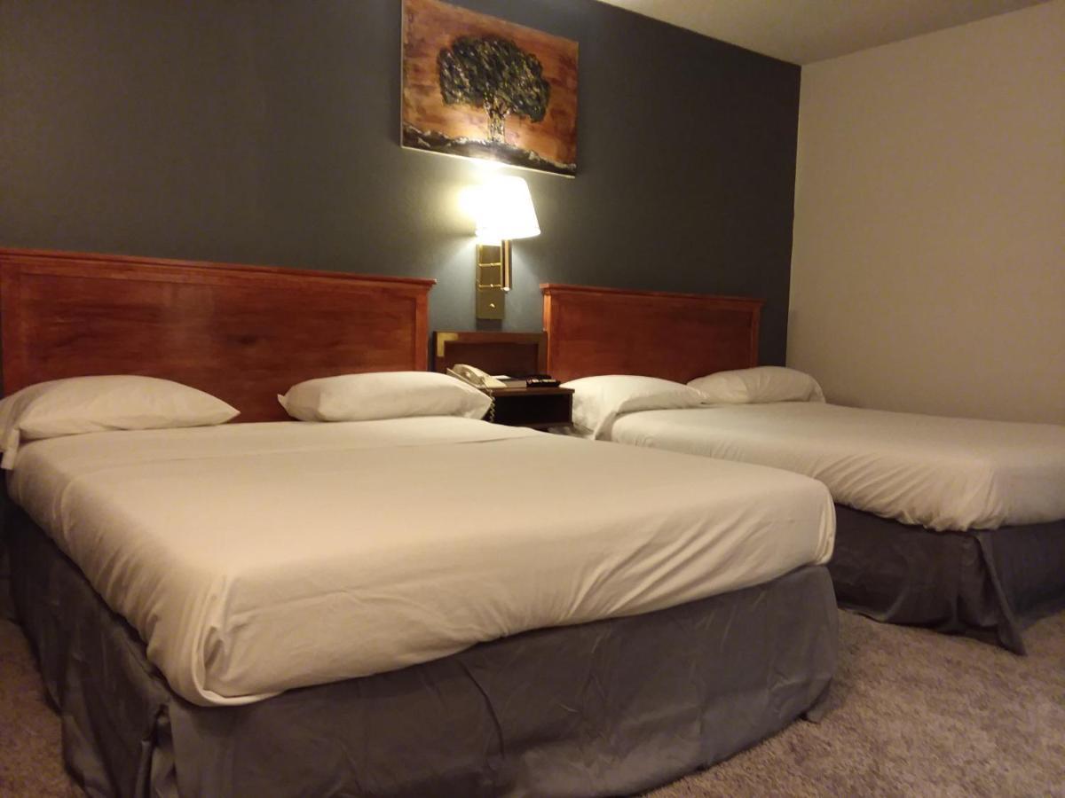 Americas Best Value Inn Laramie Exterior photo